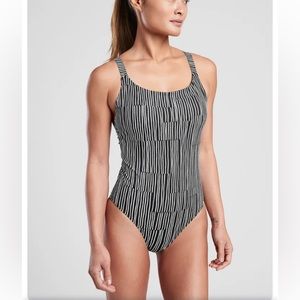 Athleta Hermosa One Piece Swimsuit, Size M